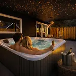 Wellness Tuin Woestijnroos Wellness Met Prive Sauna Stoomcabine En Jacuzzi Inclusief Gratis Prosecco En Partner Box - Ultieme Partner Beleving - 펜션