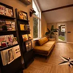 펜션 Wellness Tuin Woestijnroos Wellness Met Prive Sauna Stoomcabine En Jacuzzi Inclusief Gratis Prosecco En Partner Box - Ultieme Partner Beleving -