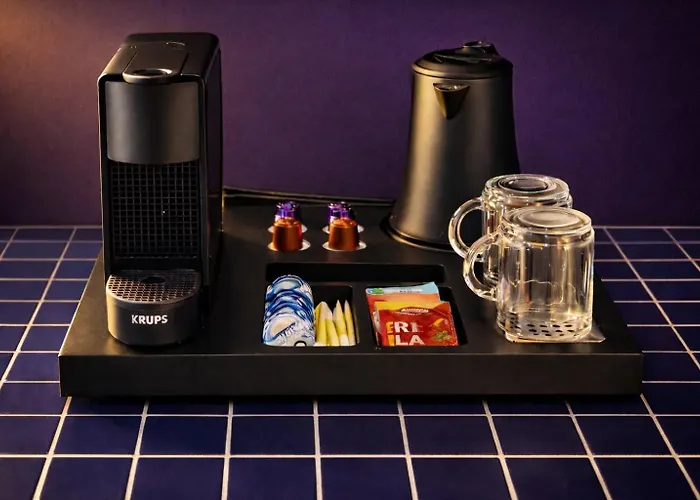 Wellness Tuin Woestijnroos Wellness Met Prive Sauna Stoomcabine En Jacuzzi Inclusief Gratis Prosecco En Partner Box - Ultieme Partner Beleving -