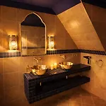 Wellness Tuin Horst Noord Limburg - 2-4 Persoons Wellness Lodge Met Prive Sauna Stoomcabine En Jacuzzi Inclusief Gratis Prosecco En Partner Box - Ultieme Partner Beleving - * Horst